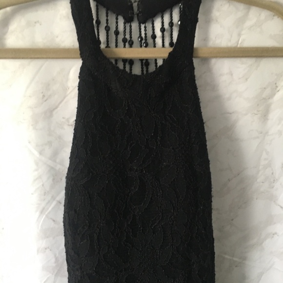 Black lace formal dress - Picture 3 of 7